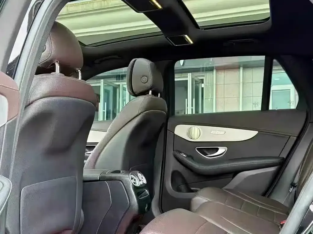 Mercedes-Benz GLC 2021 из CN, фото 2