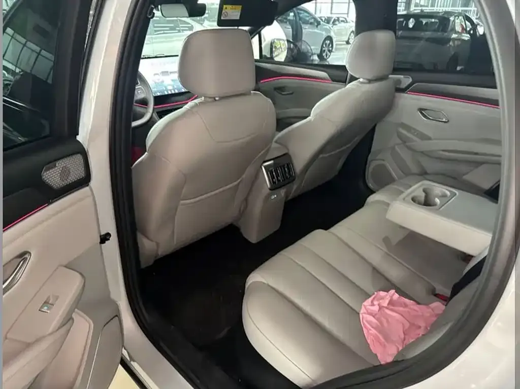 BYD 宋Ultra 2026 из CN, фото 6