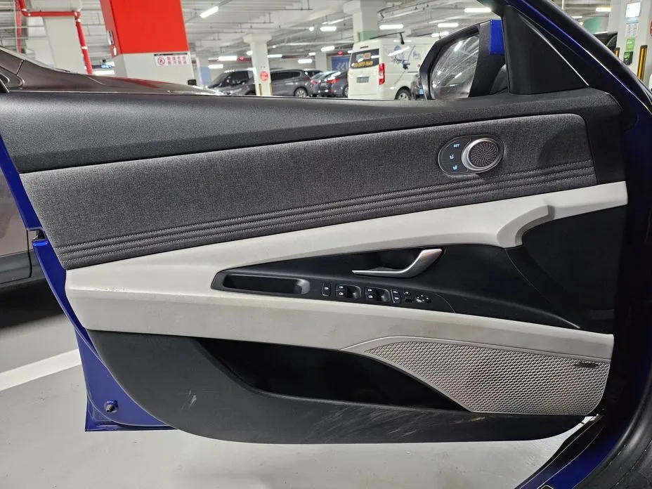 Hyundai AVANTE 2021 из KR, фото 9