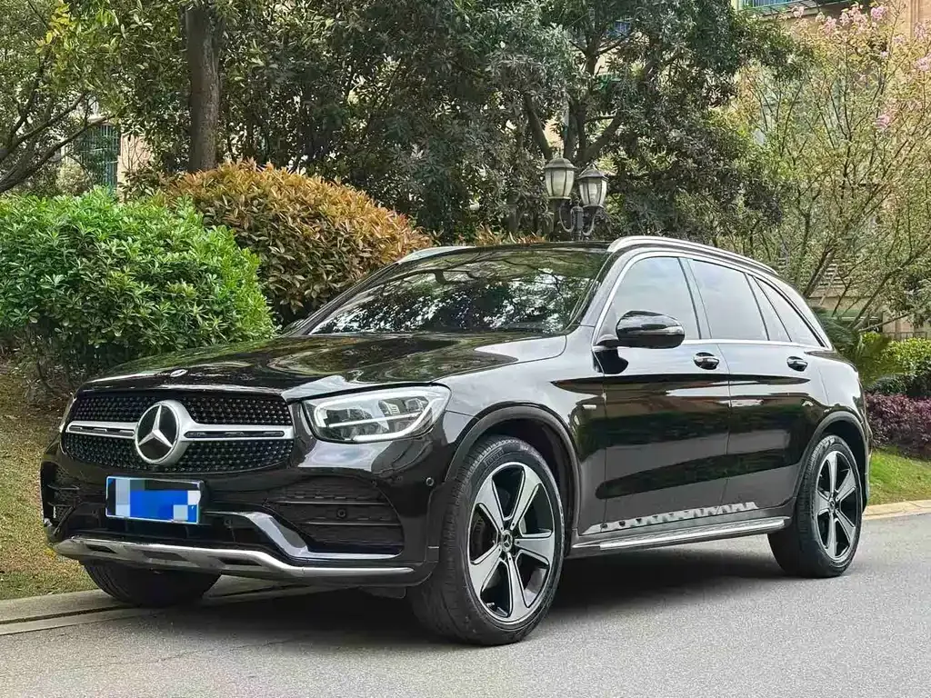 Mercedes-Benz GLC — фото 1