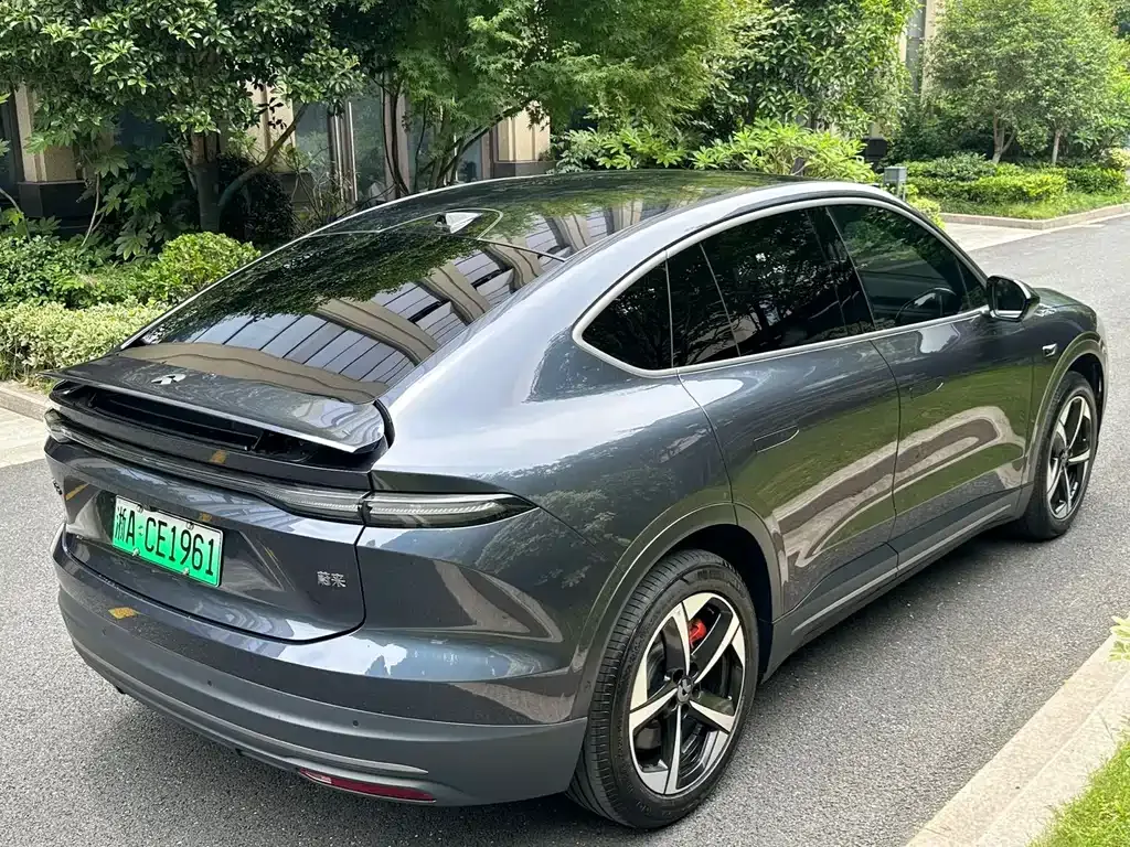 NIO EC6 — фото 10