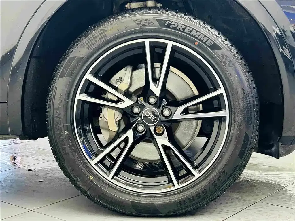 Audi Q5L 2024 из CN, фото 10