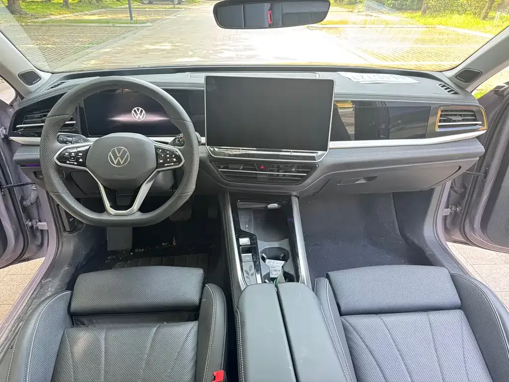 Volkswagen Passat — фото 4