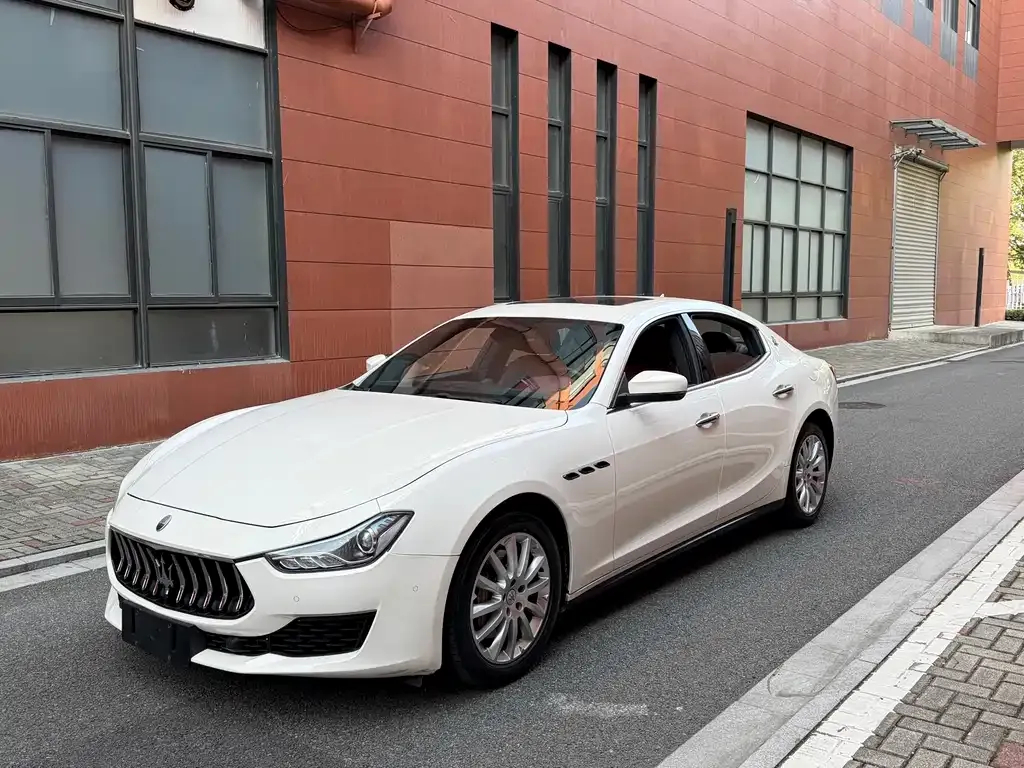 Maserati Ghibli