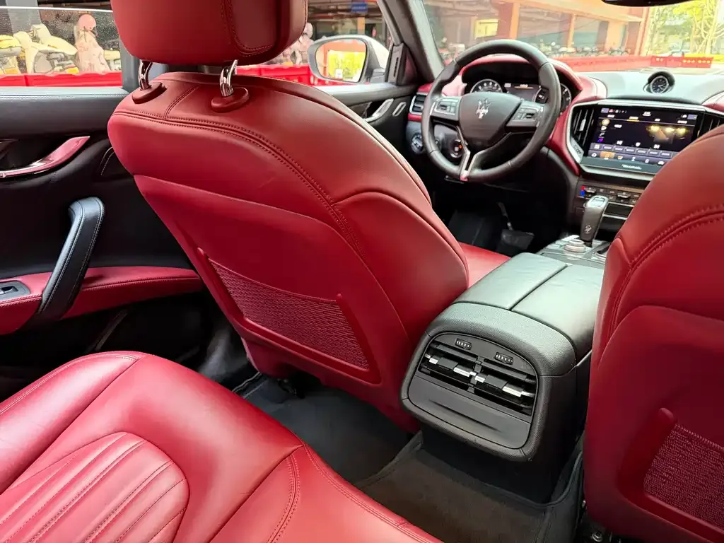 Maserati Ghibli 2021 из CN, фото 4