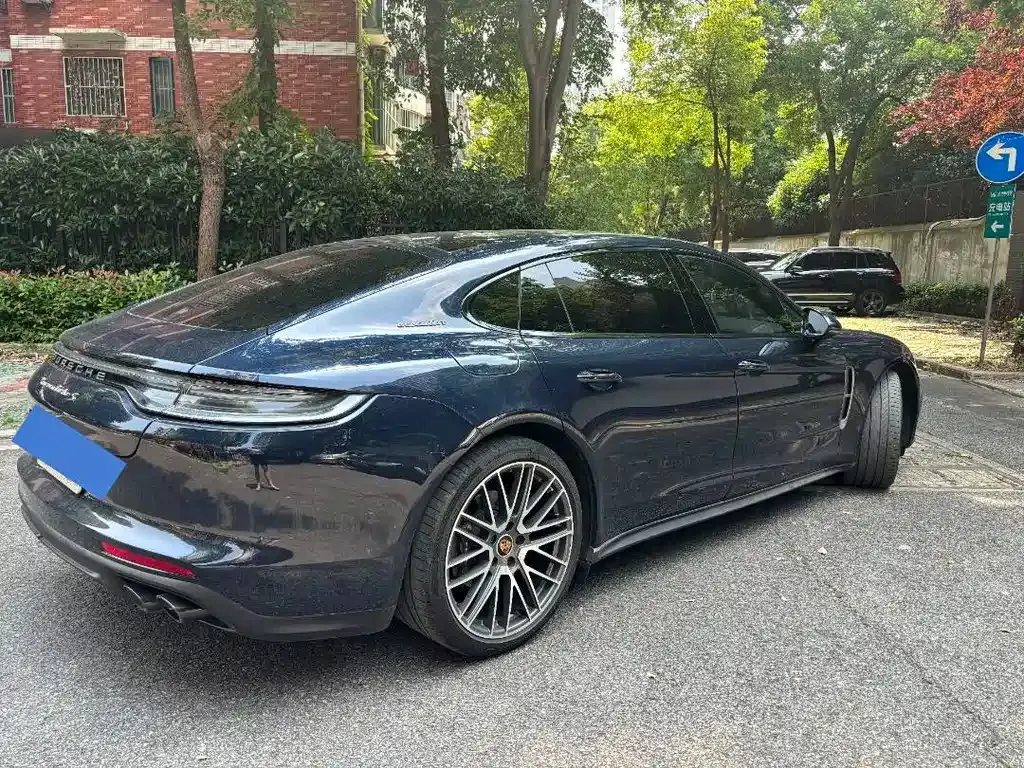 Porsche Panamera — фото 2