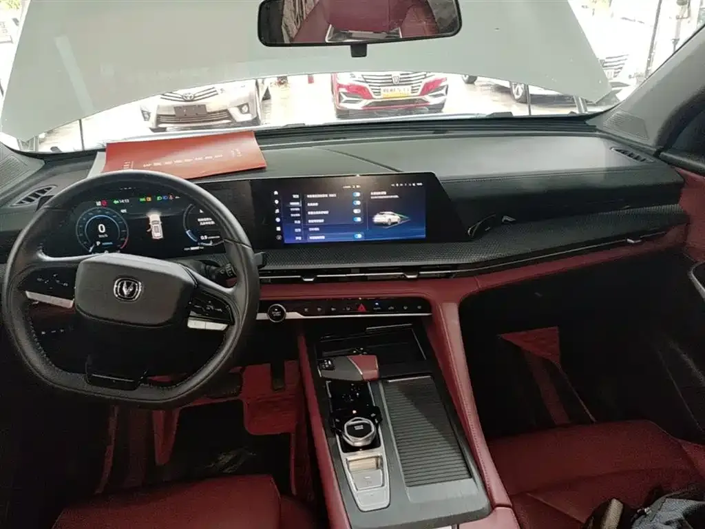 Changan CS75PLUS — фото 4