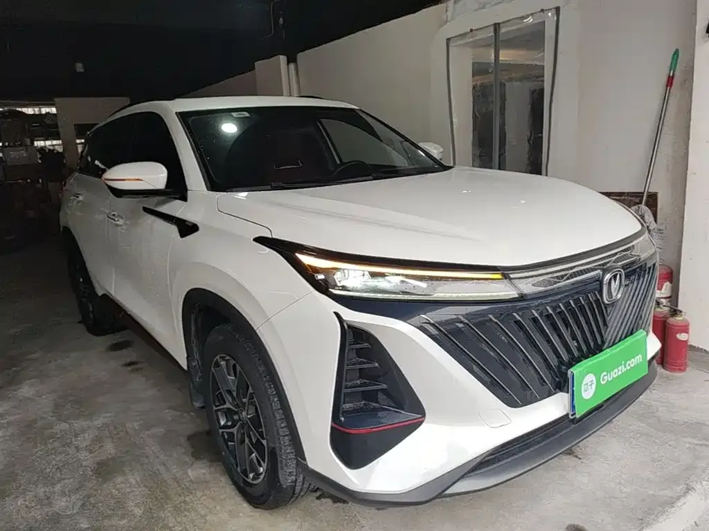 Changan CS75PLUS — фото 3