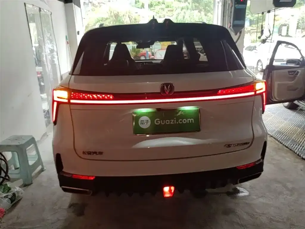 Changan CS75PLUS — фото 10