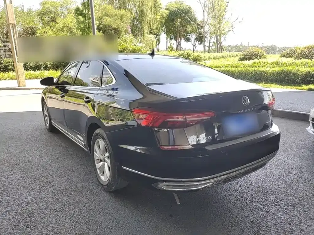 Volkswagen Passat 2021 из CN, фото 7