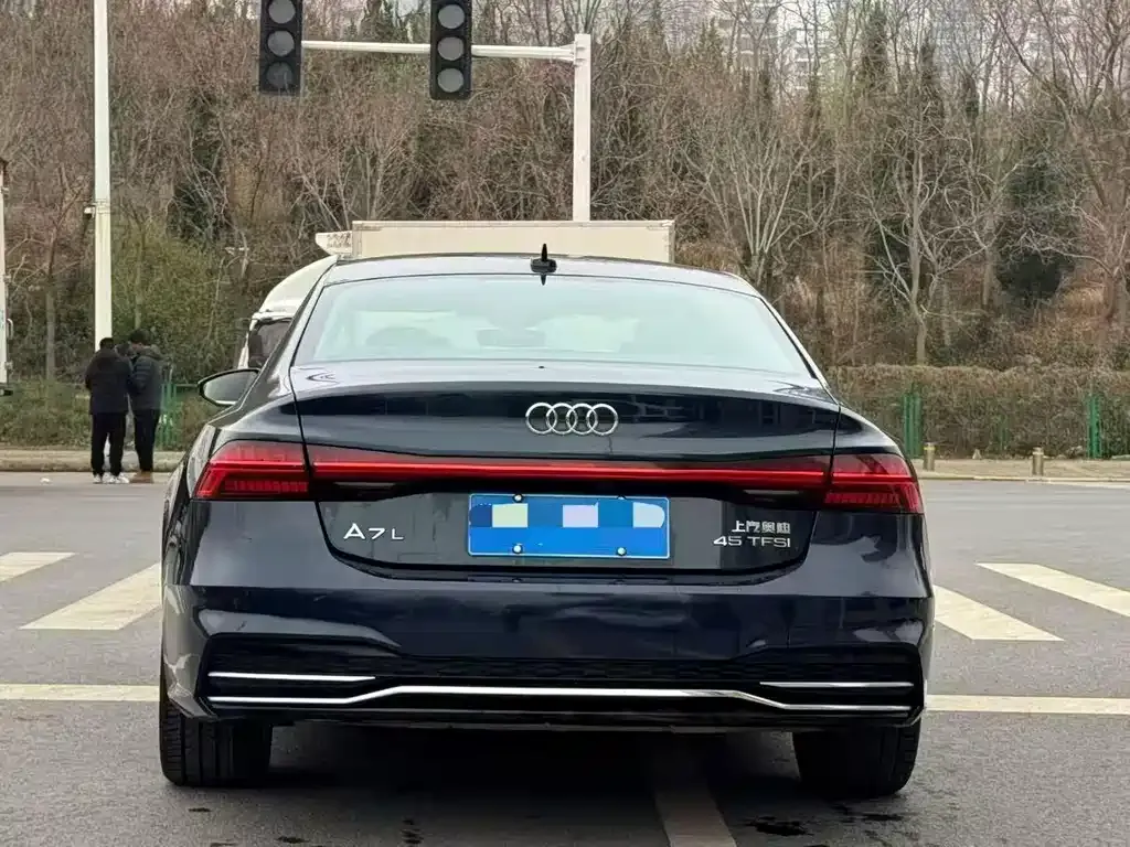 Audi A7L — фото 4