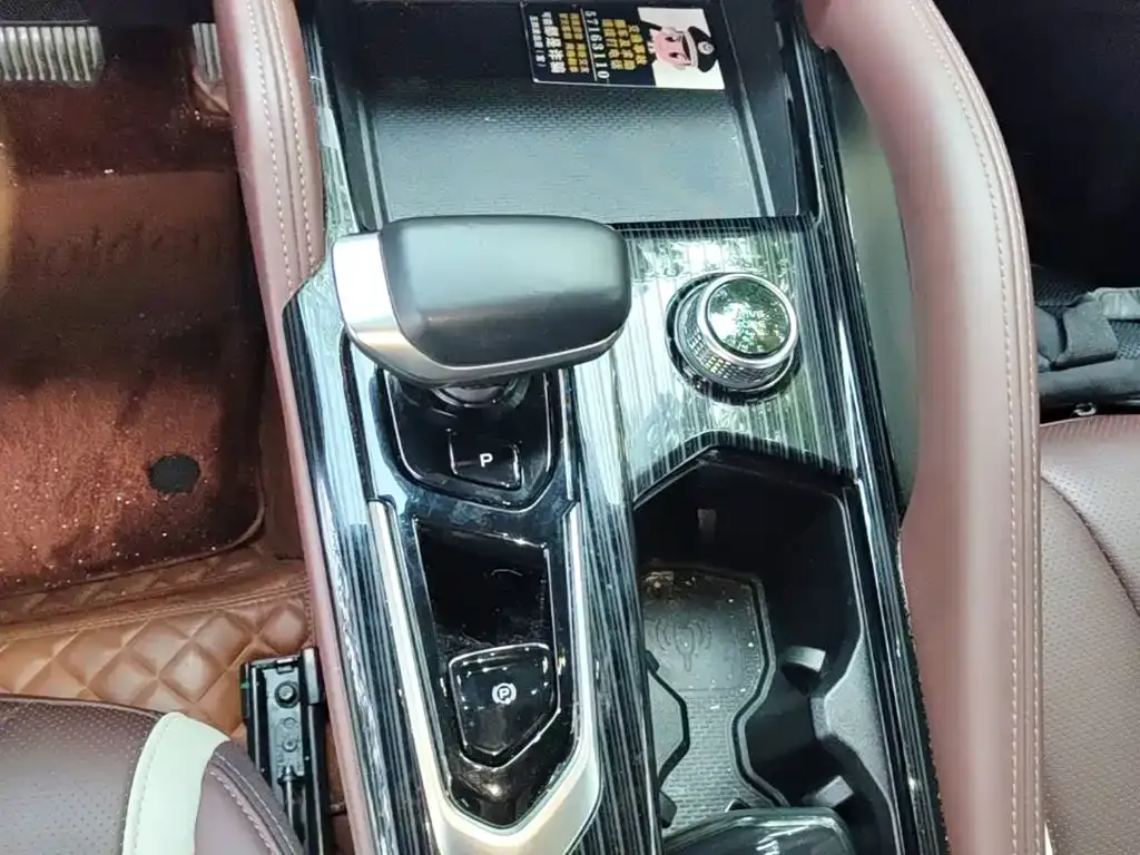 Geely Xingyue L 2023 из CN, фото 7