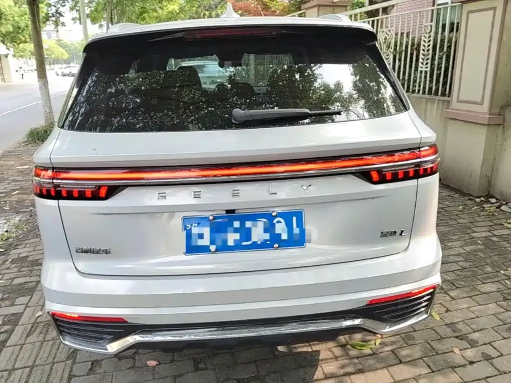 Geely Xingyue L 2023 из CN, фото 8