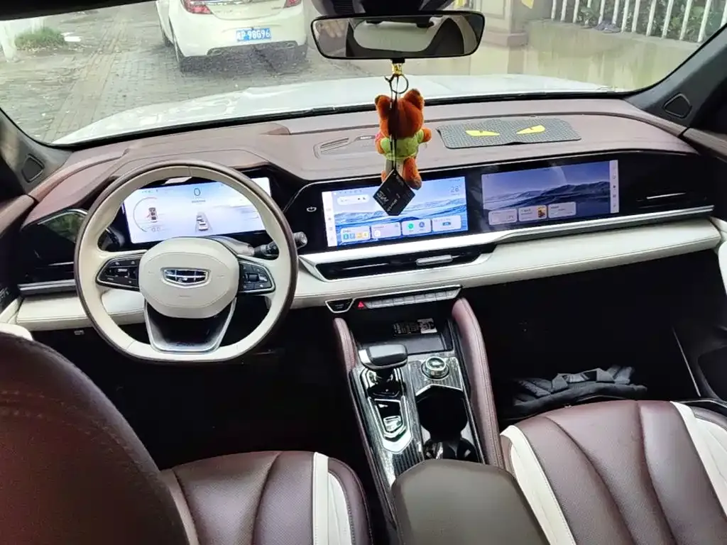 Geely Xingyue L 2023 из CN, фото 5