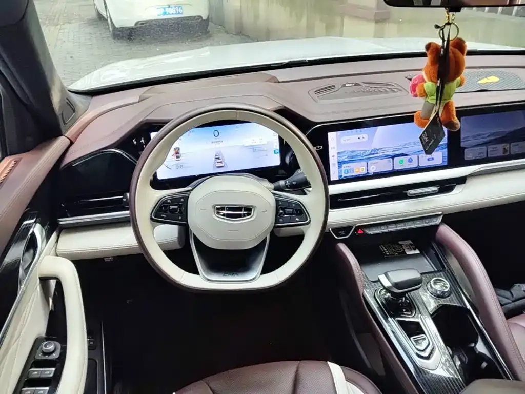 Geely Xingyue L 2023 из CN, фото 2