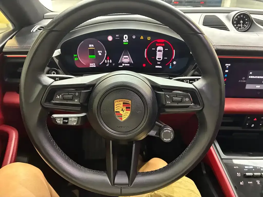 Porsche Macan EV 2025 из CN, фото 9