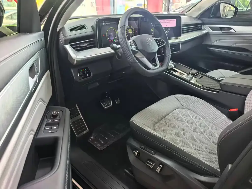 Volkswagen Tavendor 2024 из CN, фото 8
