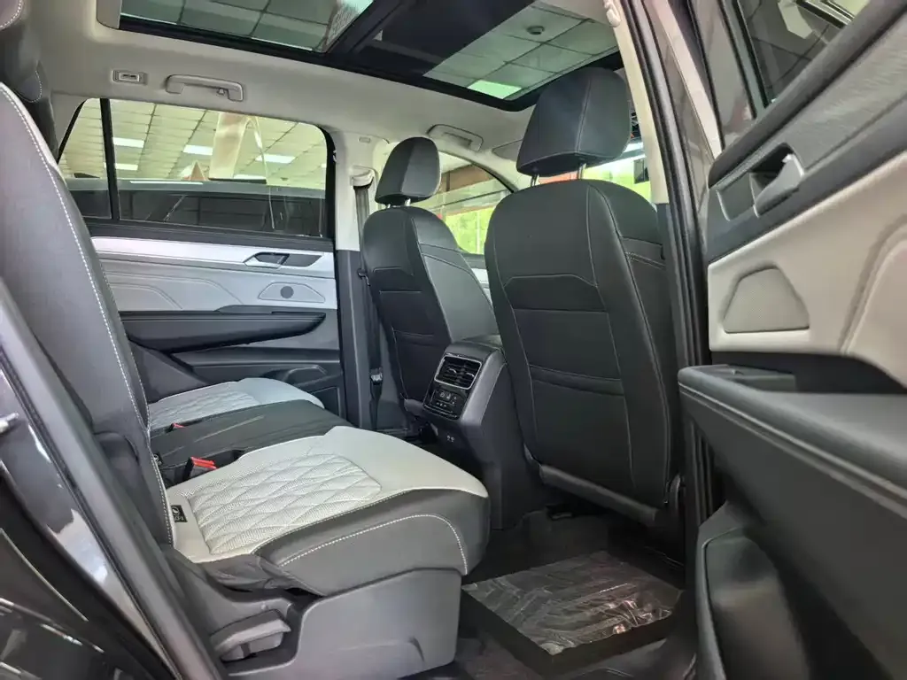 Volkswagen Tavendor 2024 из CN, фото 7