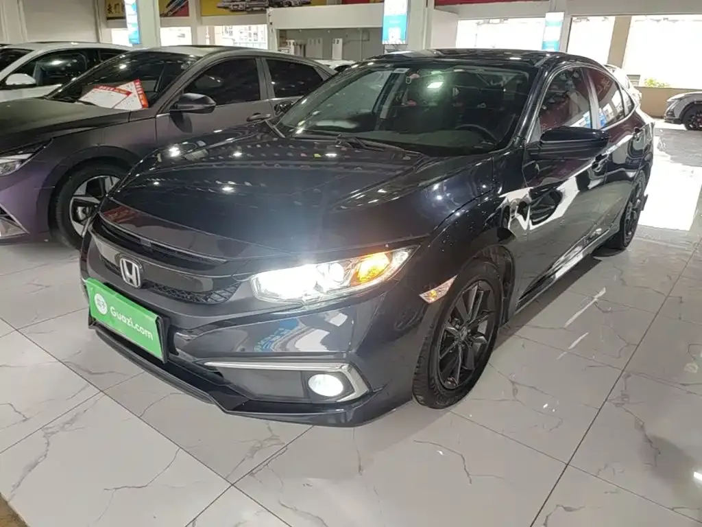 Honda Civic — фото 8
