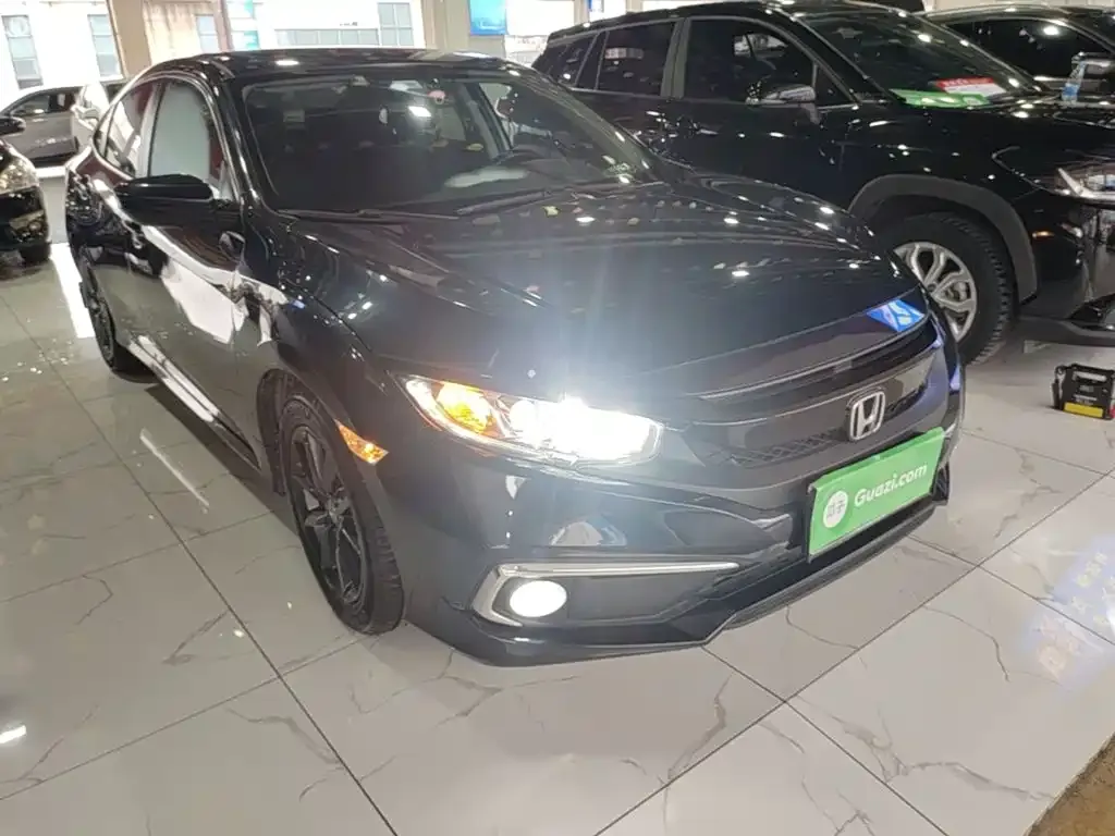 Honda Civic — фото 2