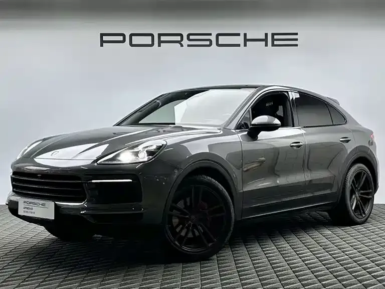 Porsche Cayenne — фото 1