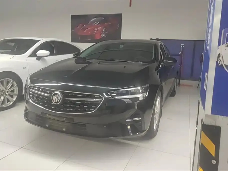 Buick Regal — фото 1