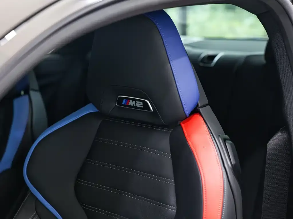 BMW M2 — фото 9