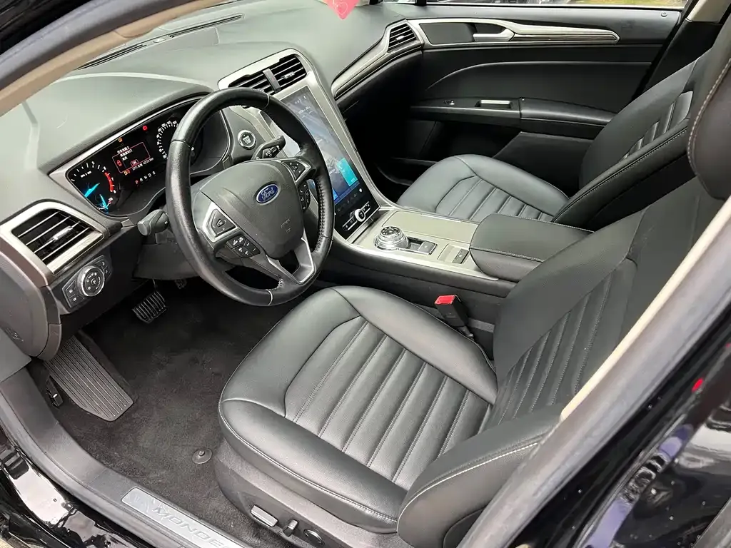 Ford Mondeo 2022 из CN, фото 5