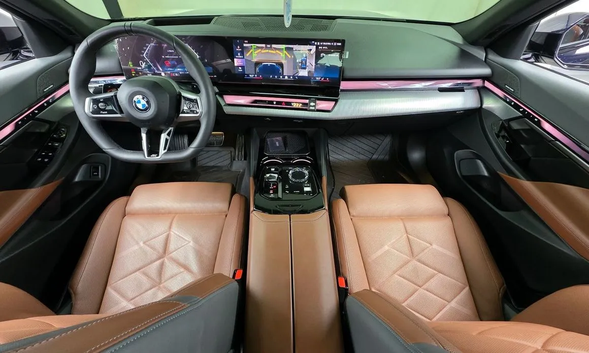 BMW 5-Series 2025 из KR, фото 3