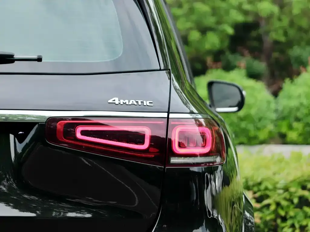 Mercedes-Benz GLS — фото 2