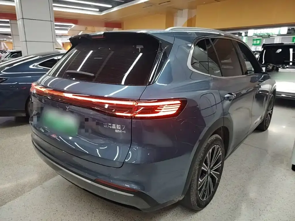 Geely Galaxy Xingjian 7 — фото 3