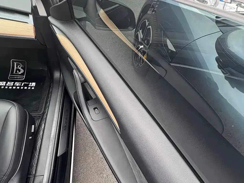 Tesla Model 3 2023 из CN, фото 9
