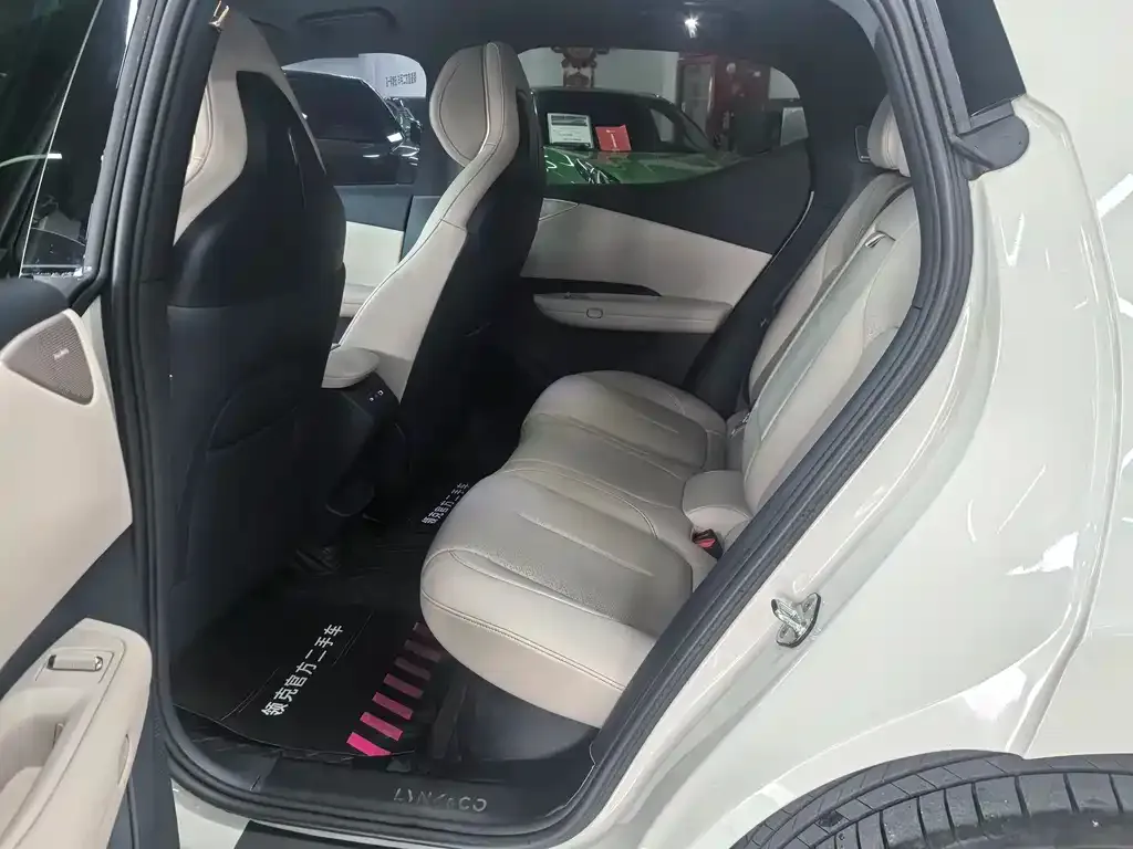 Lynk & Co Z20 2025 из CN, фото 6