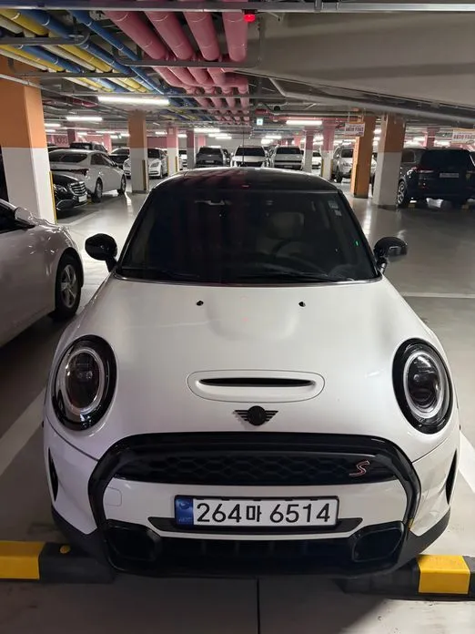 Mini Cooper 2023 из KR, фото 2