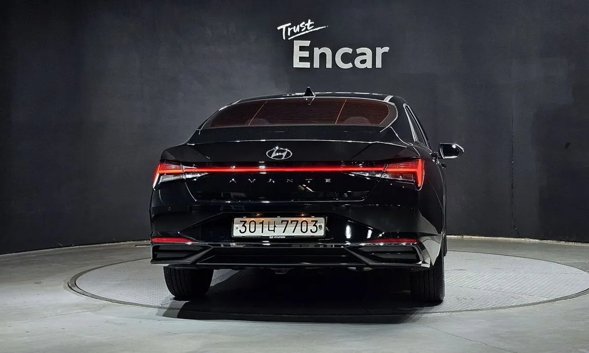 Hyundai AVANTE — фото 3