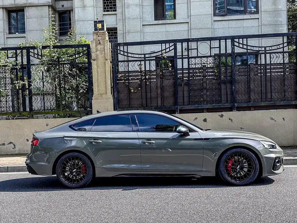 Audi S5 2024 из CN, фото 10