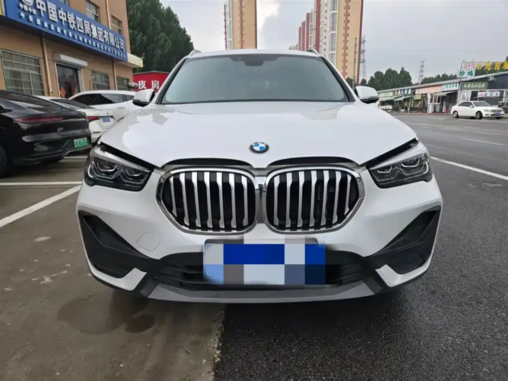 BMW X1 — фото 2