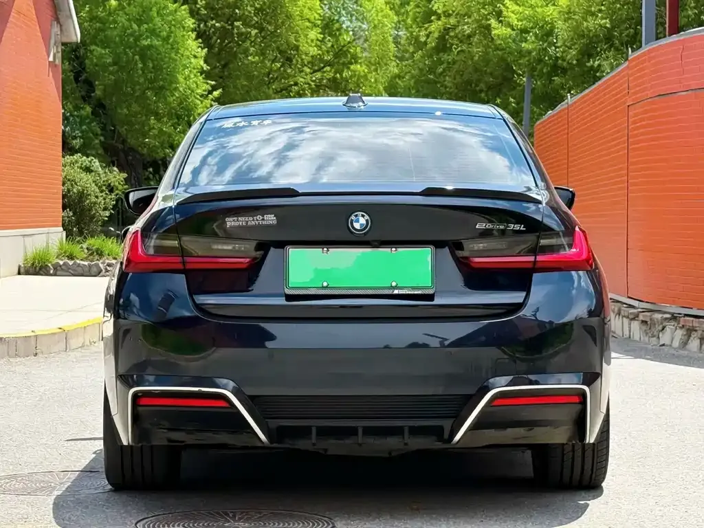 BMW i3 — фото 2