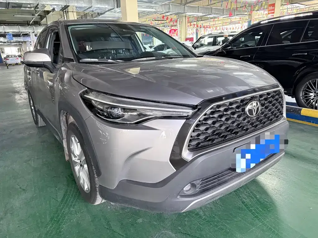 Toyota Corolla Cross — фото 10