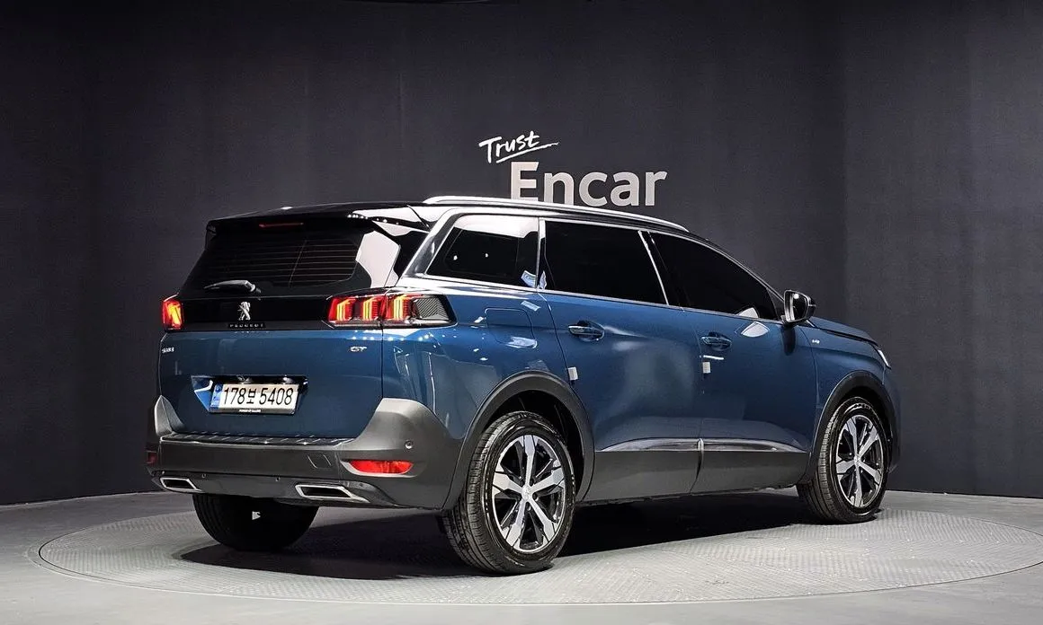 Peugeot 5008 2022 из KR, фото 4