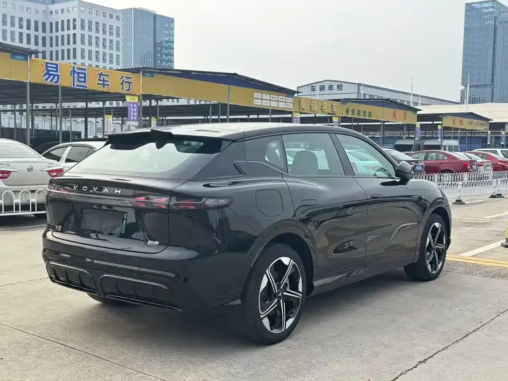 VOYAH Zhiyin 2025 из CN, фото 9