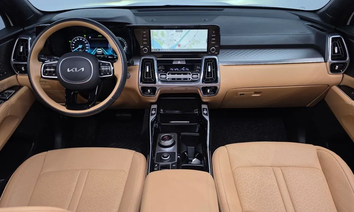 Kia Sorento — фото 7