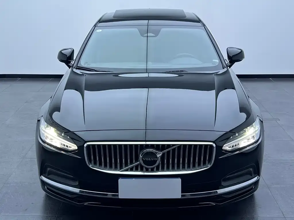 Volvo S90 — фото 3