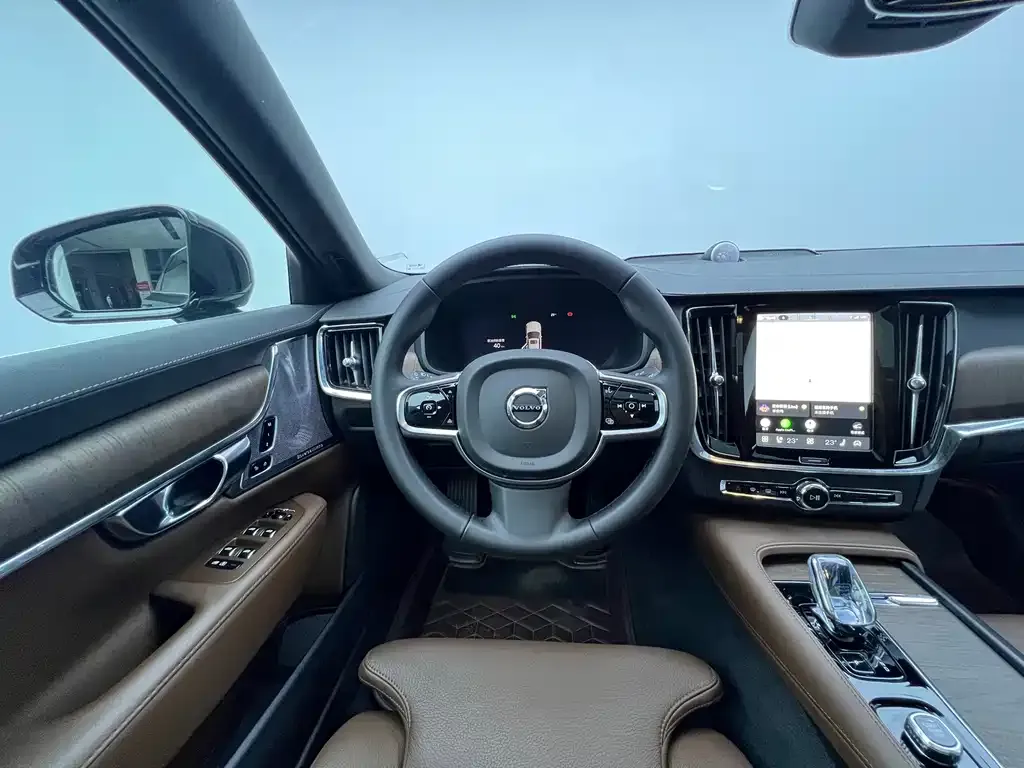 Volvo S90 — фото 4