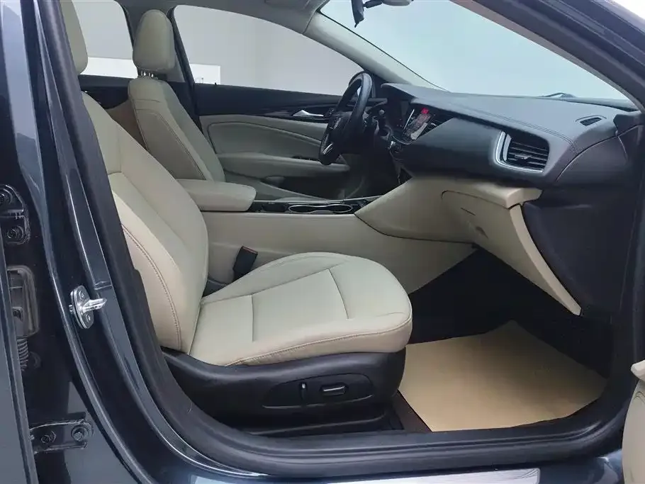 Buick Regal — фото 9