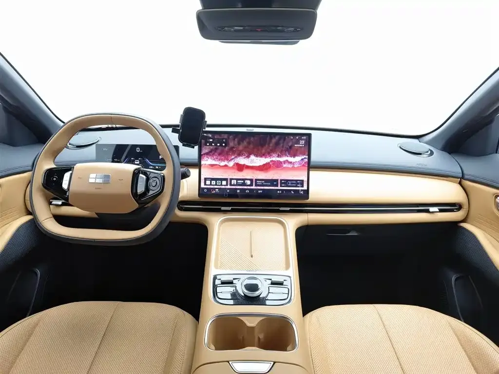 Geely Galaxy Xingjian 7 2025 из CN, фото 9