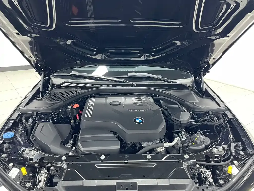BMW 3 Series — фото 10