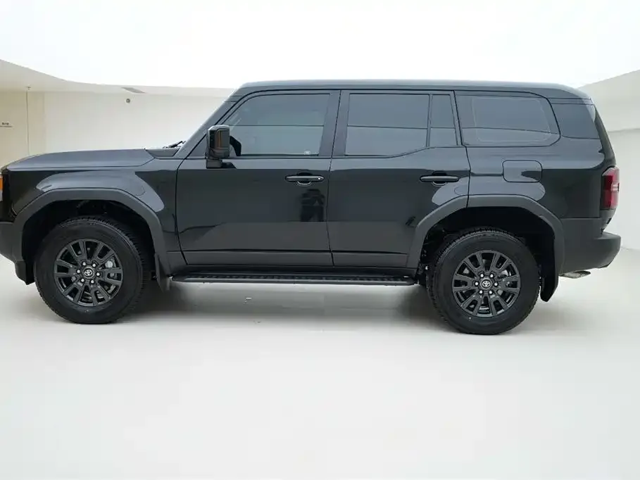Toyota Prado 2025 из CN, фото 4