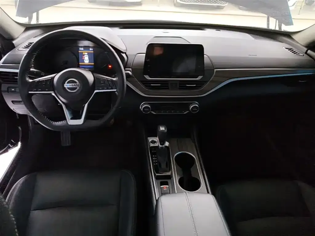 Nissan Teana — фото 3