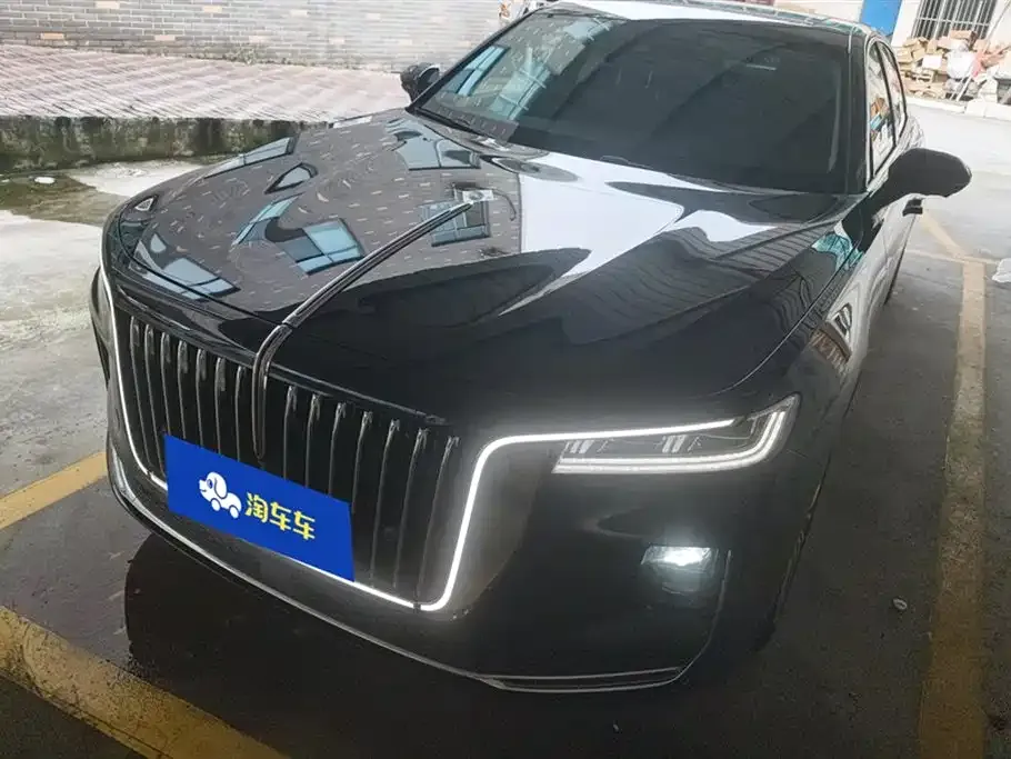 Hongqi H9 — фото 1